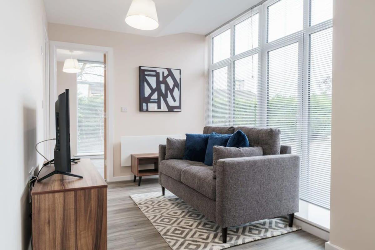 Bright 1 Bed - Sleeps 2 Апартаменты