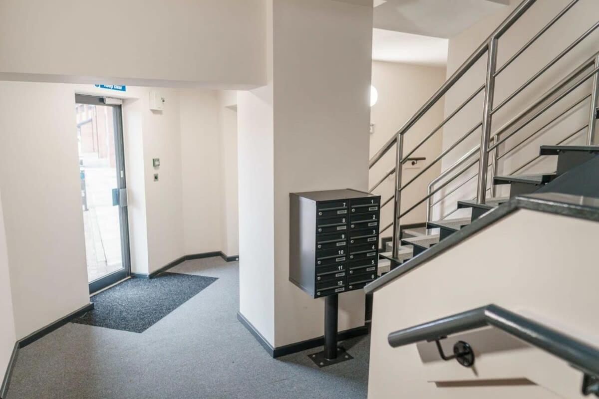 Bright 1 Bed - Sleeps 2 Апартаменты Манчестер