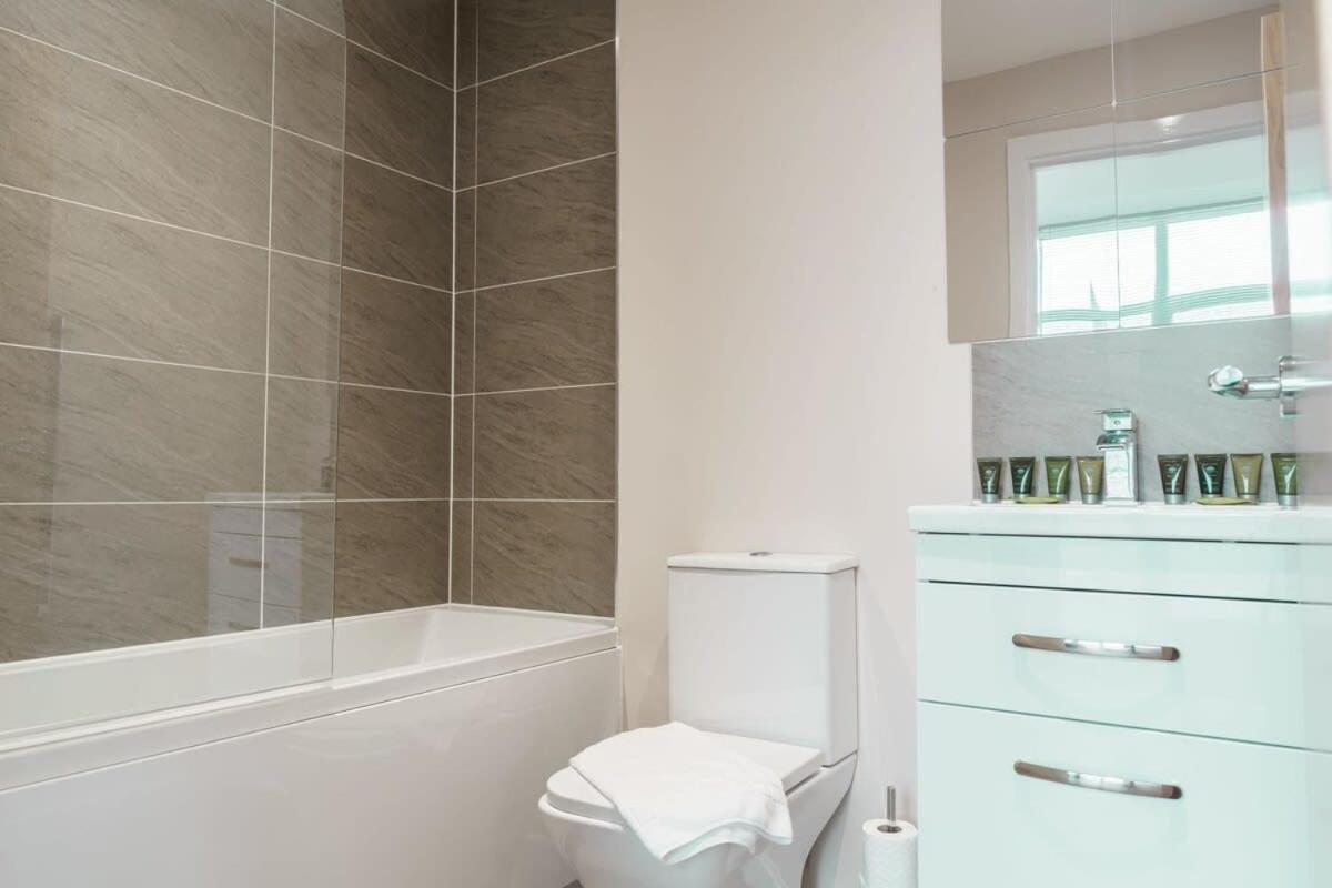 Bright 1 Bed - Sleeps 2 Манчестер